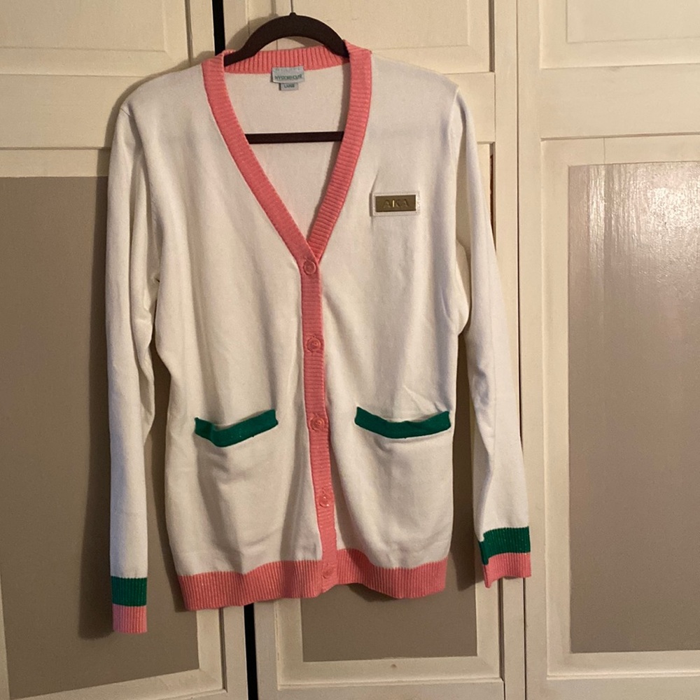 Ivy, storehouse, alpha kappa alpha AKA sweater, size large